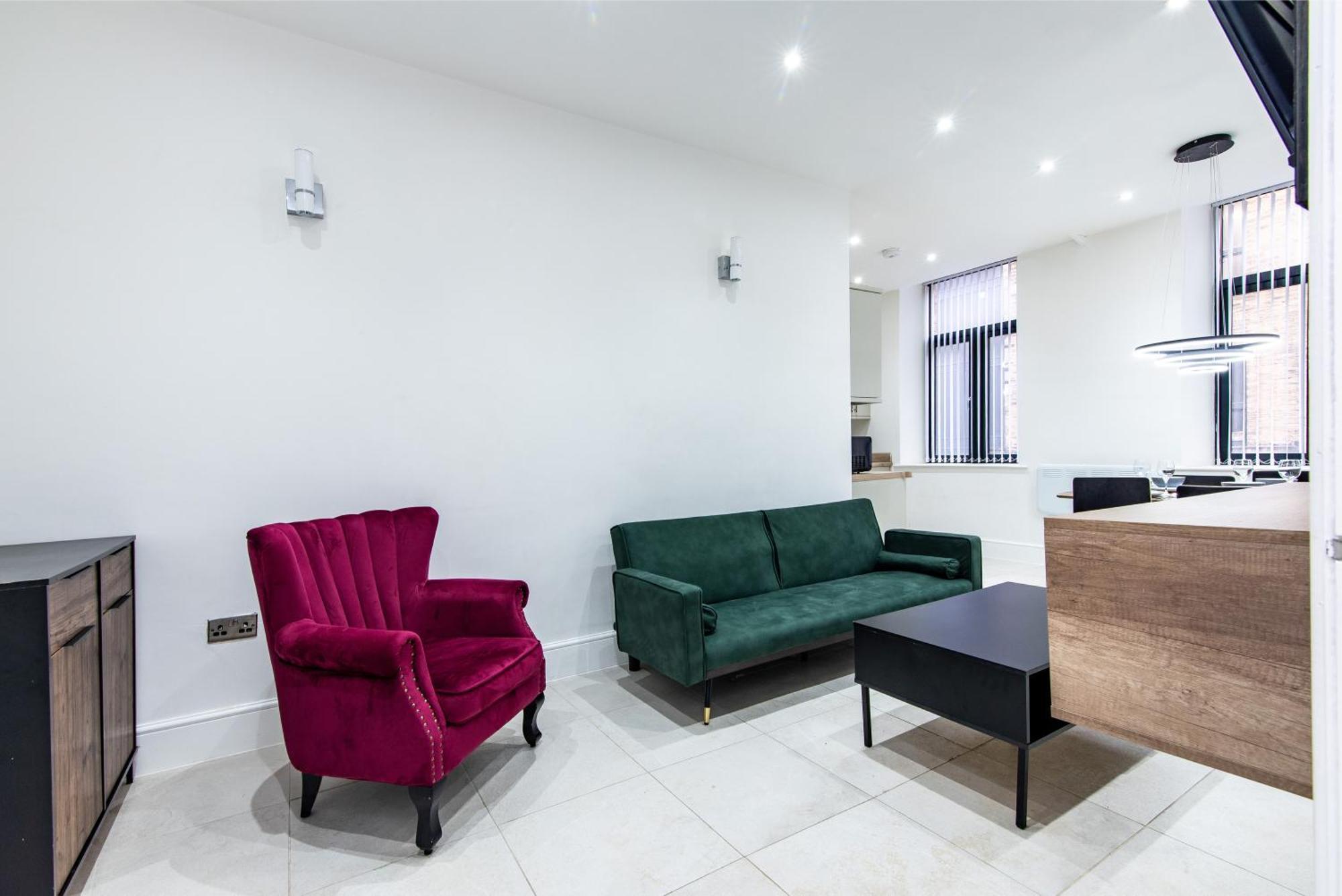 1 Bed Flat - Near Bradford's Cultural Gems & Attractions Bradford (West Yorkshire)