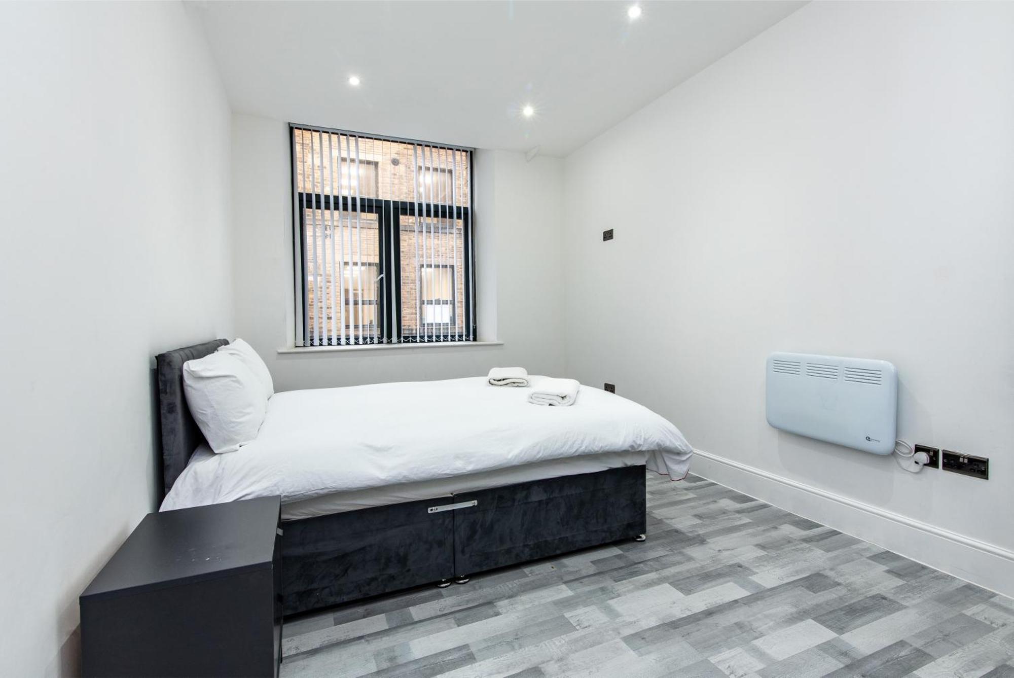 Apartment 1 Bed Flat - Near Bradford's Cultural Gems & Attractions *